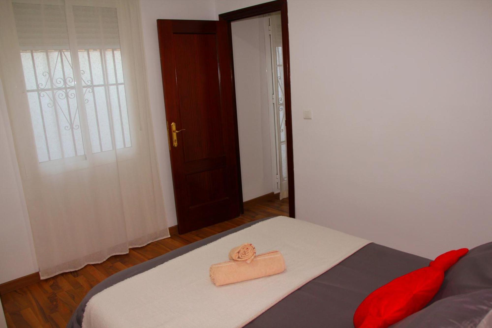 Villa Ahumor Apartamento Entero 20 M Sevilla -6Pax Dos Hermanas Kültér fotó